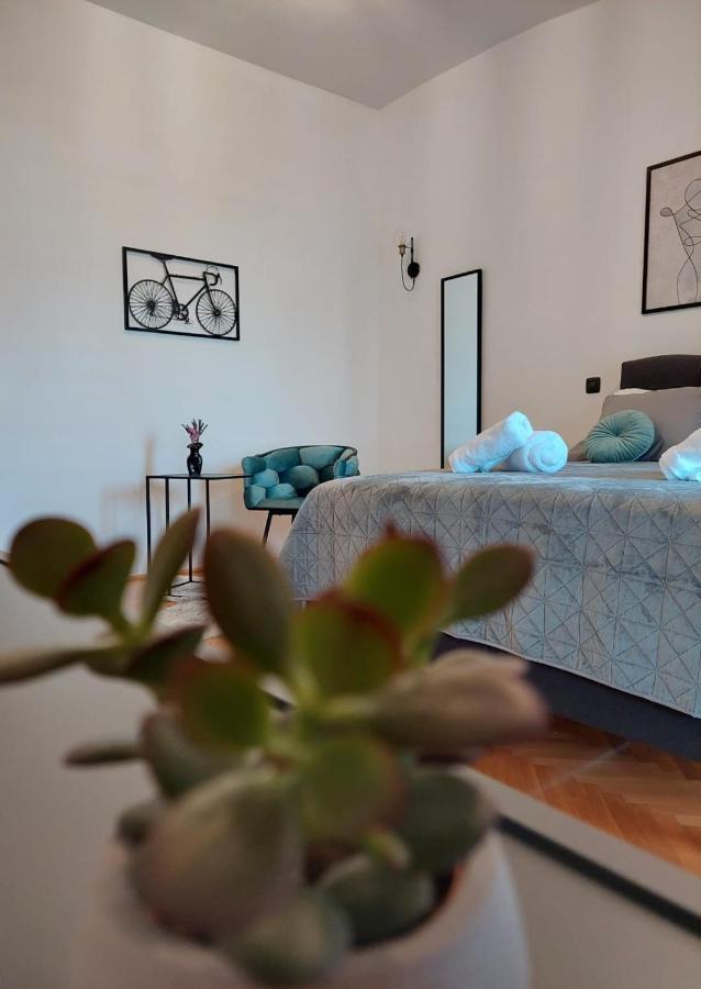 Studio Apartman Kiara Zadar Exteriör bild