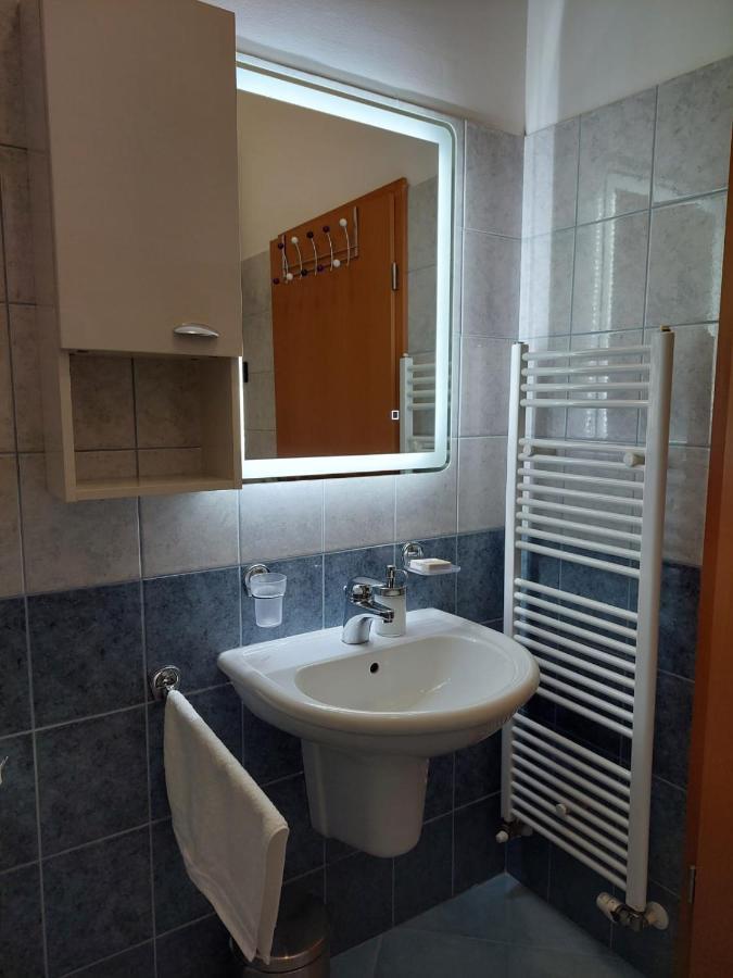 Studio Apartman Kiara Zadar Exteriör bild